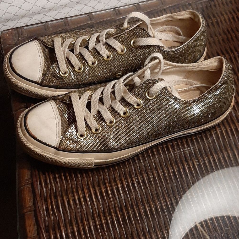 Converse All Star Gold Glitter shoes 6.5